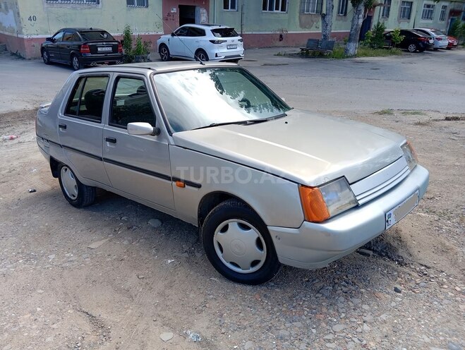 ZAZ Slavuta-4