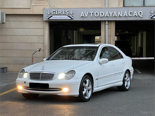 Mercedes C 230-1