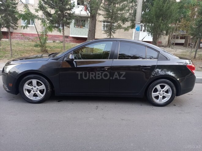 Chevrolet Cruze-6