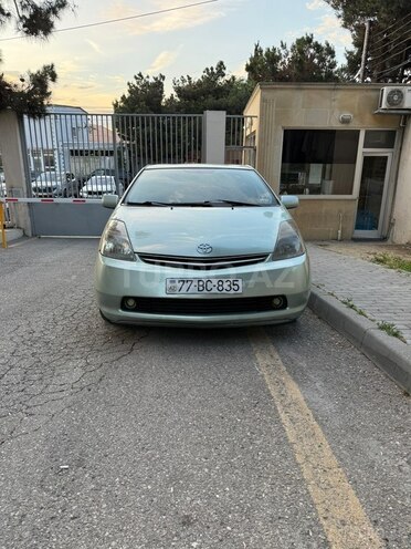 Toyota Prius-1