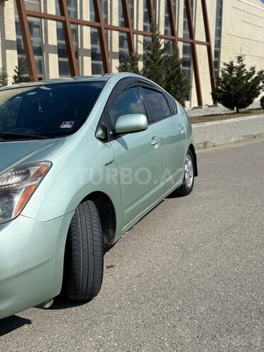 Toyota Prius-6