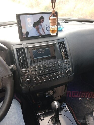 Infiniti FX35-2
