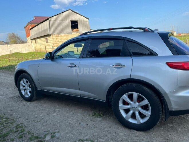 Infiniti FX35-14