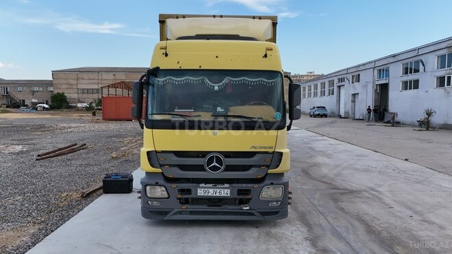 Mercedes Actros 2544-1