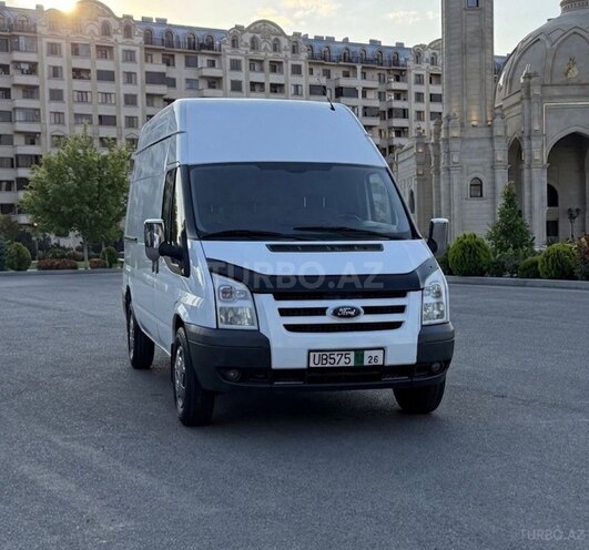 Ford Transit-1