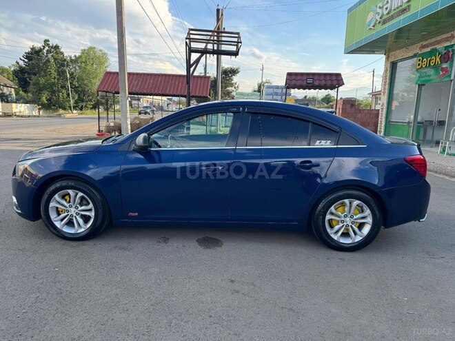 Chevrolet Cruze-6