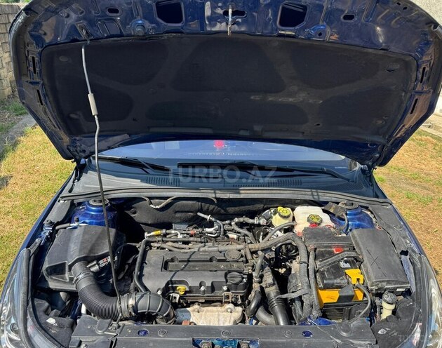 Chevrolet Cruze-19