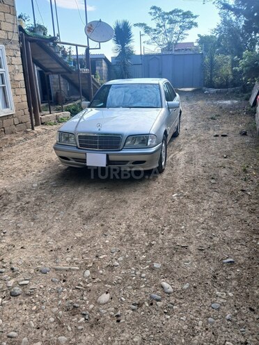 Mercedes C 200-6