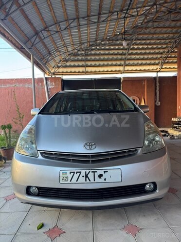 Toyota Prius-1