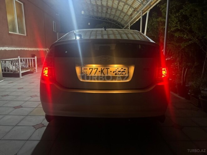 Toyota Prius-19
