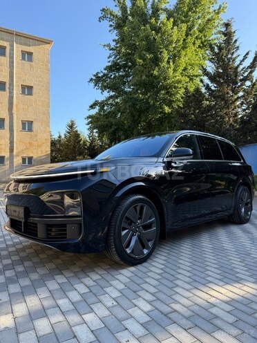Li Auto L9-3
