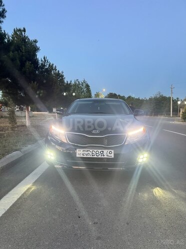 Kia Optima-1