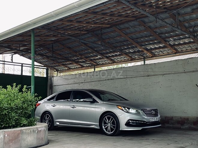 Hyundai Sonata-2