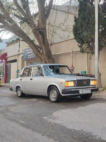 LADA (VAZ) 2107-4
