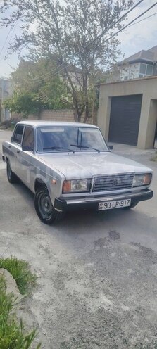 LADA (VAZ) 2107-2