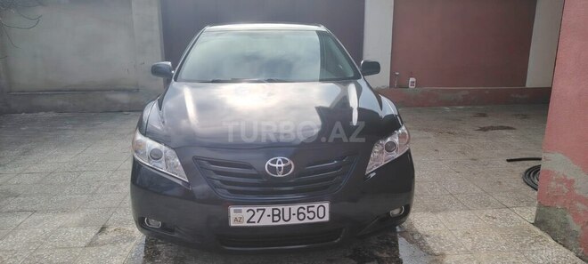 Toyota Camry-1