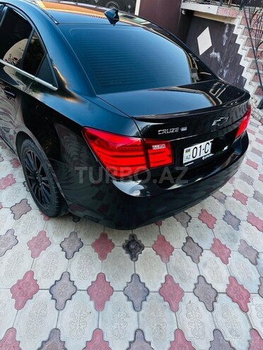 Chevrolet Cruze-8