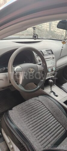 Toyota Camry-7