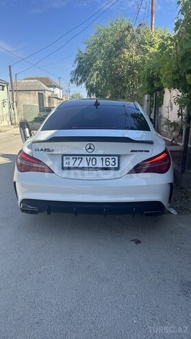 Mercedes CLA 250 4MATIC-2