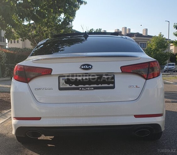 Kia Optima-2