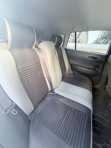 Toyota Corolla Cross-10