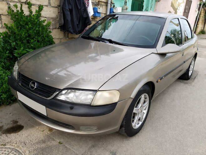 Opel Vectra-3