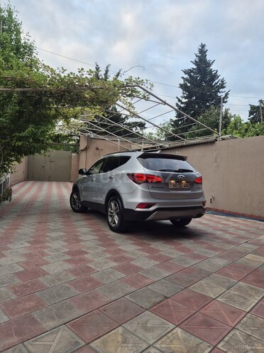 Hyundai Santa Fe-2