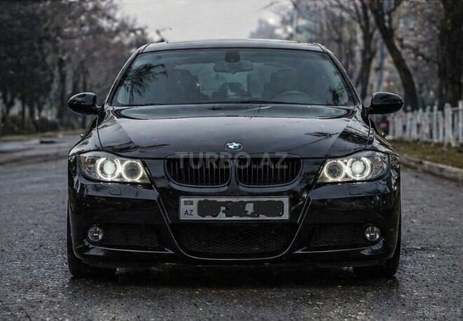 BMW 320-1