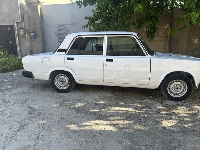 LADA (VAZ) 2107-3