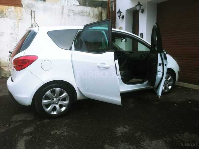 Opel Meriva-11