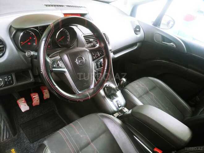 Opel Meriva-4