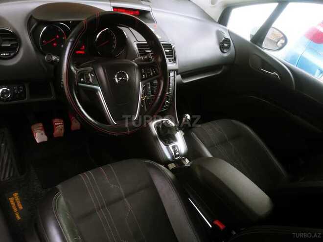 Opel Meriva-2