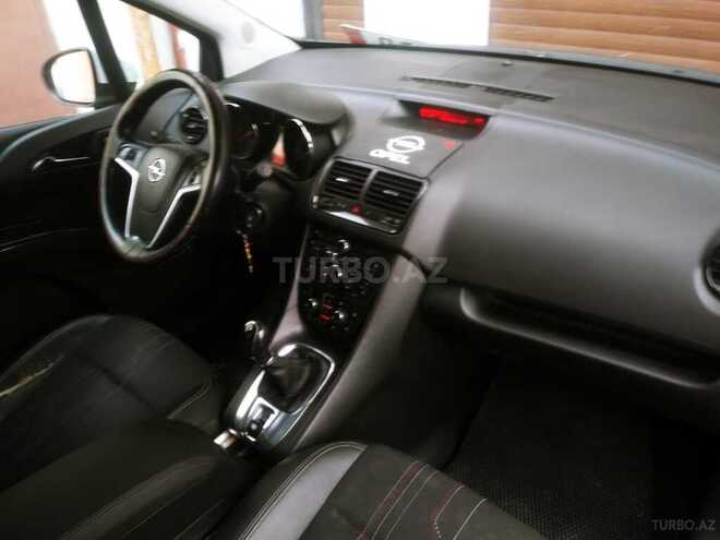 Opel Meriva-8