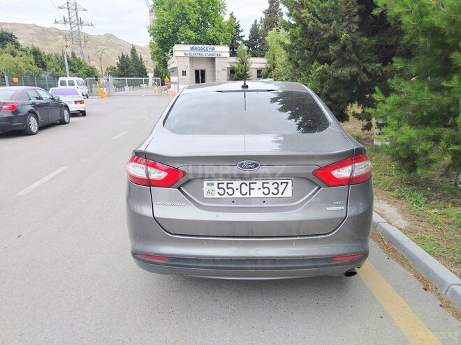 Ford Fusion (North America)-3