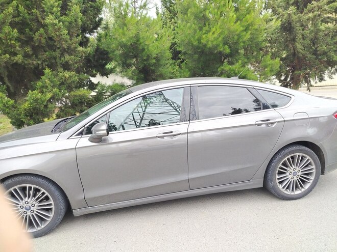 Ford Fusion (North America)-5
