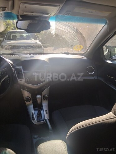 Chevrolet Cruze-5