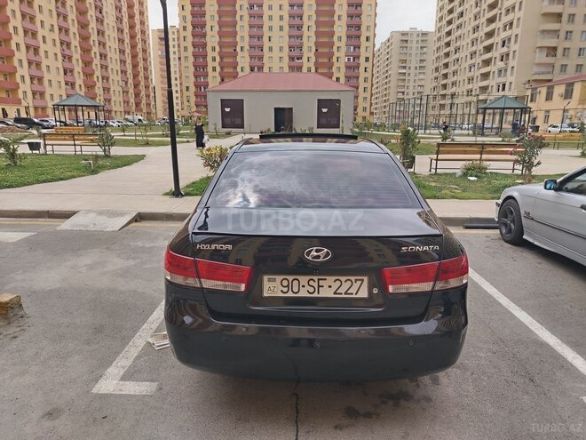 Hyundai Sonata-5