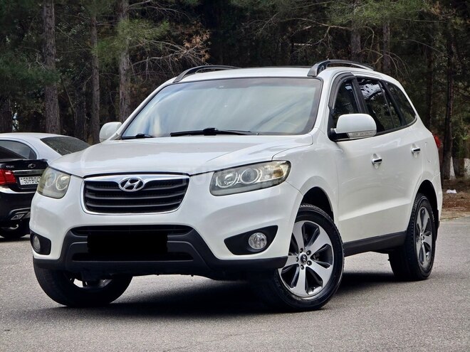Hyundai Santa Fe-1
