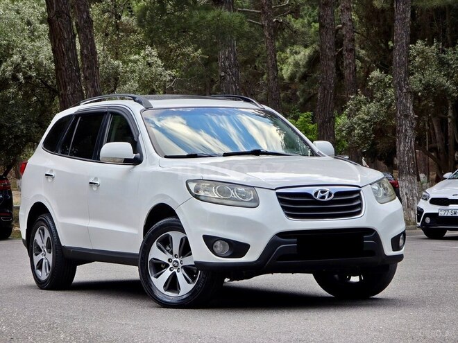 Hyundai Santa Fe-10