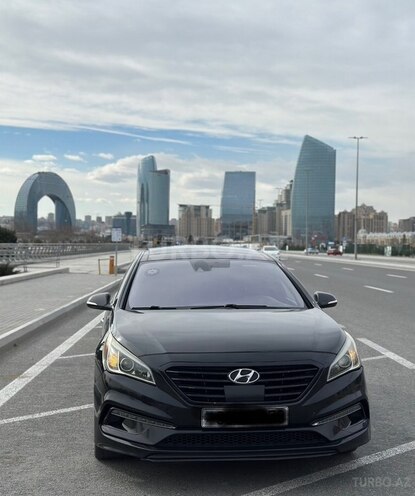 Hyundai Sonata-4