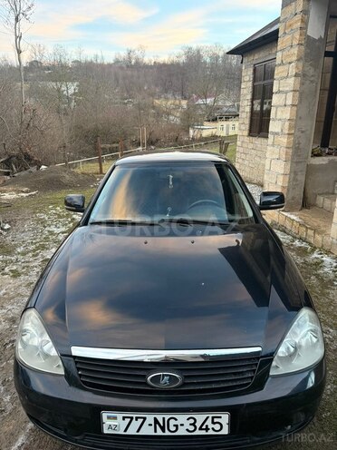 LADA (VAZ) Priora-1