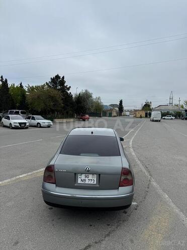 Volkswagen Passat-3