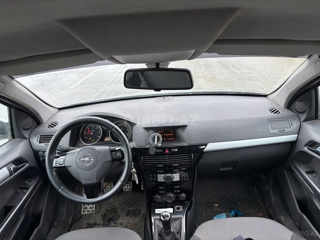 Opel Astra-3