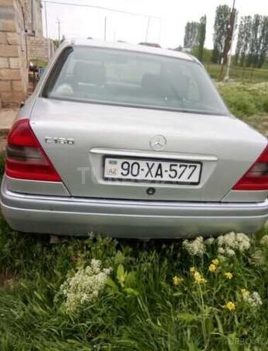 Mercedes C 200-2