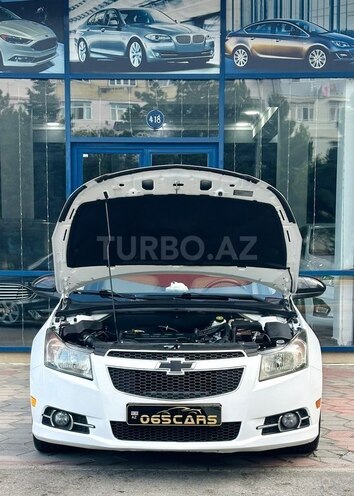 Chevrolet Cruze-2