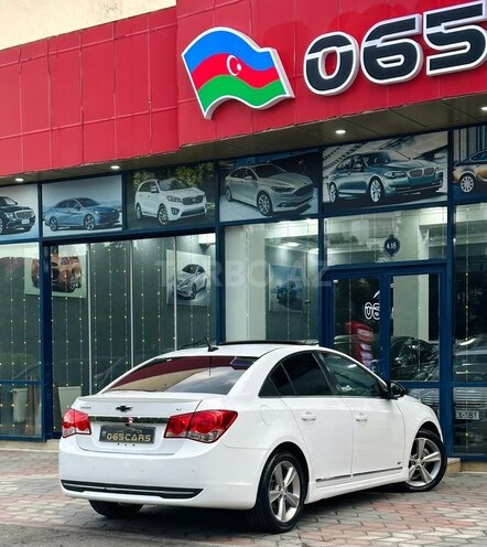 Chevrolet Cruze-14