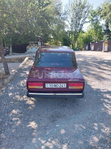LADA (VAZ) 2107-2