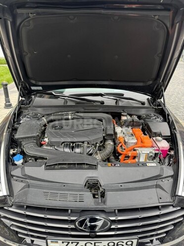 Hyundai Sonata-9