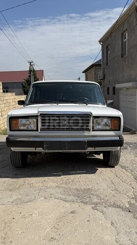 LADA (VAZ) 2107-1