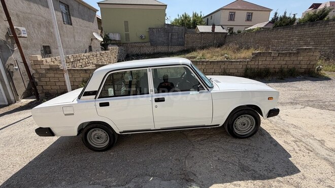 LADA (VAZ) 2107-3